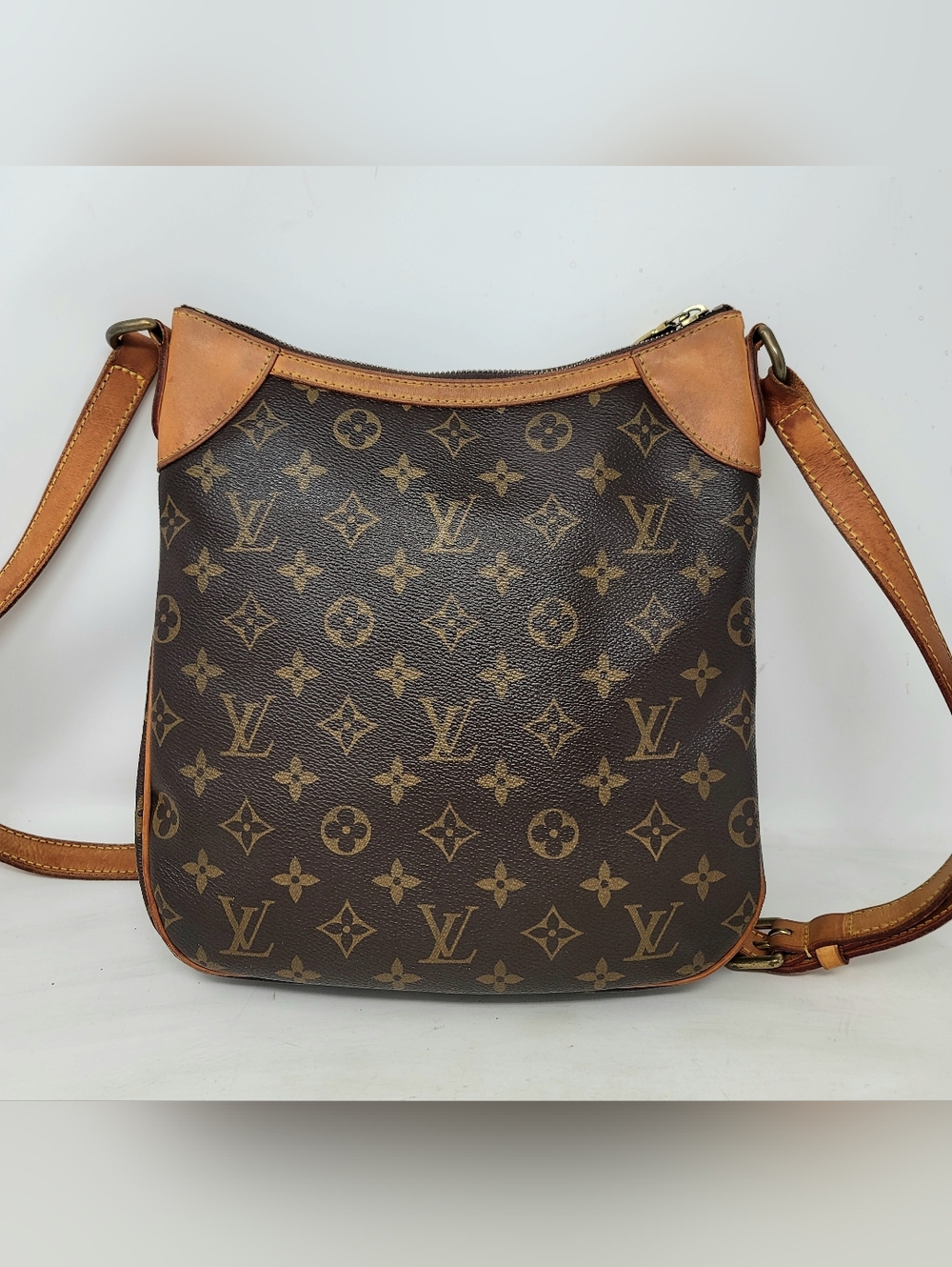 Louis Vuitton Odeon PM Monogram Canvas Shoulder Crossbody Bag Authentic CA4038 - Picture 4 of 13